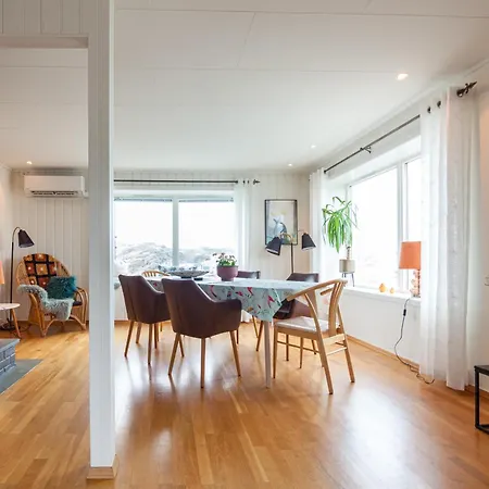 Vakantiehuis House In With Amazing Views